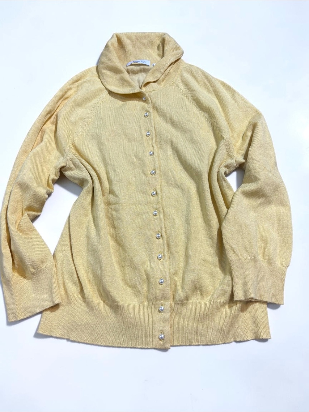 Vintage Marshall Field’s Butter Yellow Pearl Button Cardigan S